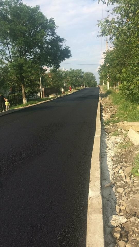 В Бориславі «відкапіталили» дорогу, яка не бачила ремонту д..., фото-6 В Бориславі «відкапіталили» дорогу, яка не бачила ремонту десятки років, фото-6