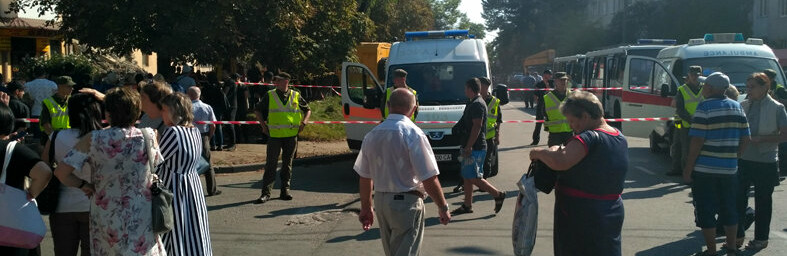 Щонайменше двоє людей загинули унаслідок обвалу будинку в Дрогобичі Щонайменше двоє людей загинули унаслідок обвалу будинку в Дрогобичі, Владлен Захарко