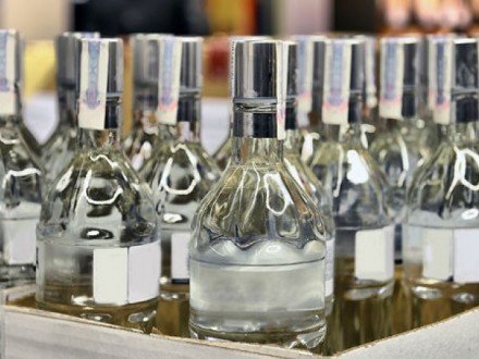 На Львівщині посилять роботу із незаконним обігом алкогольної проду... На Львівщині посилять роботу із незаконним обігом алкогольної продукції