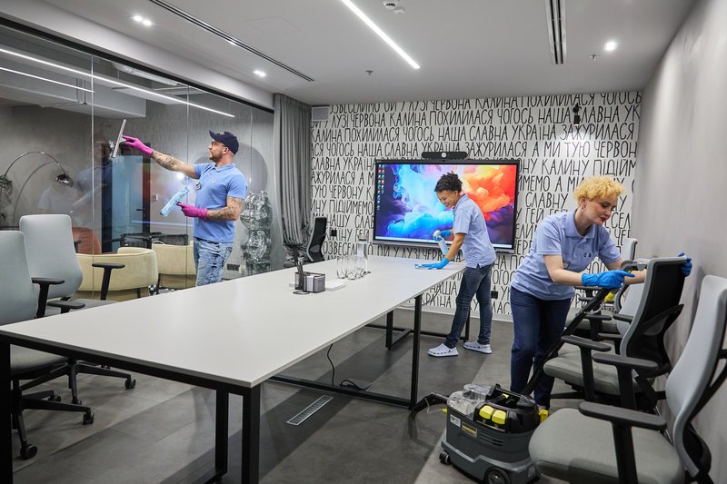 Щоденний клінінг офісів та адміністративних приміщень